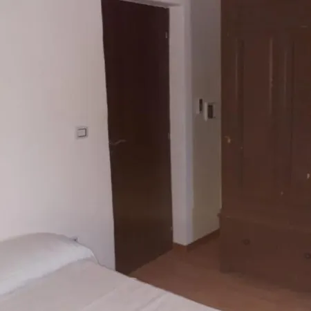 Barone Di Aruca Πανσιόν *